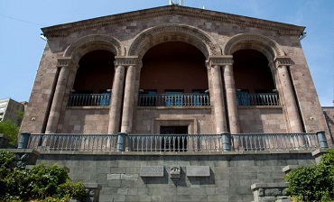 Музей Ованеса Туманяна |GVT-TOUR Ваш правильный выбор